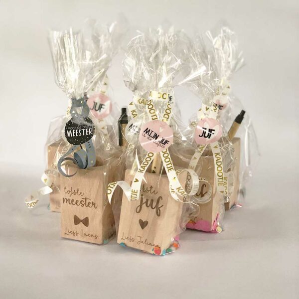 Speciale dagen-Meester & Juf-Pennenbakjes meester en juf cadeau-Studio Gravin